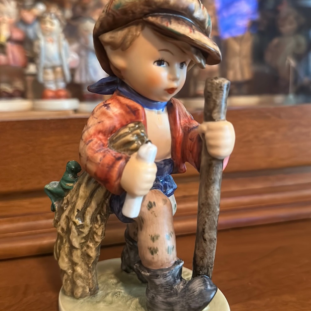 🧡TM5 ‘On Secret Path’ Hummel Goebel #386